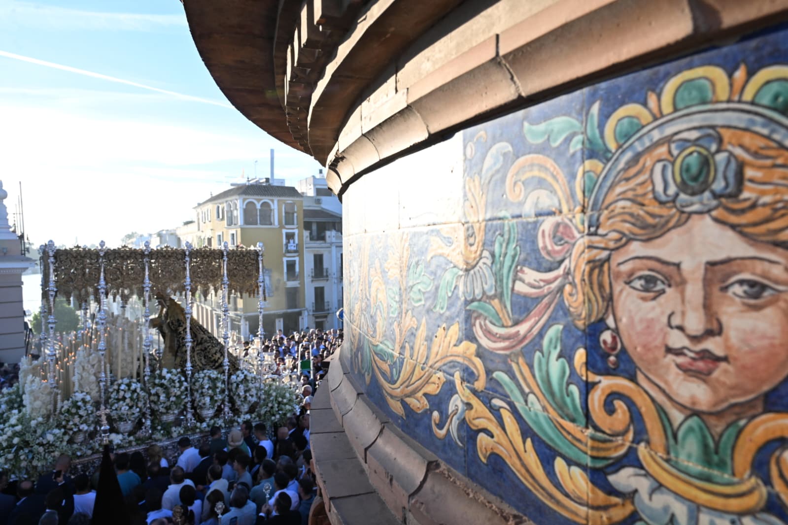 En imágenes, el traslado de la Esperanza de Triana a la Catedral