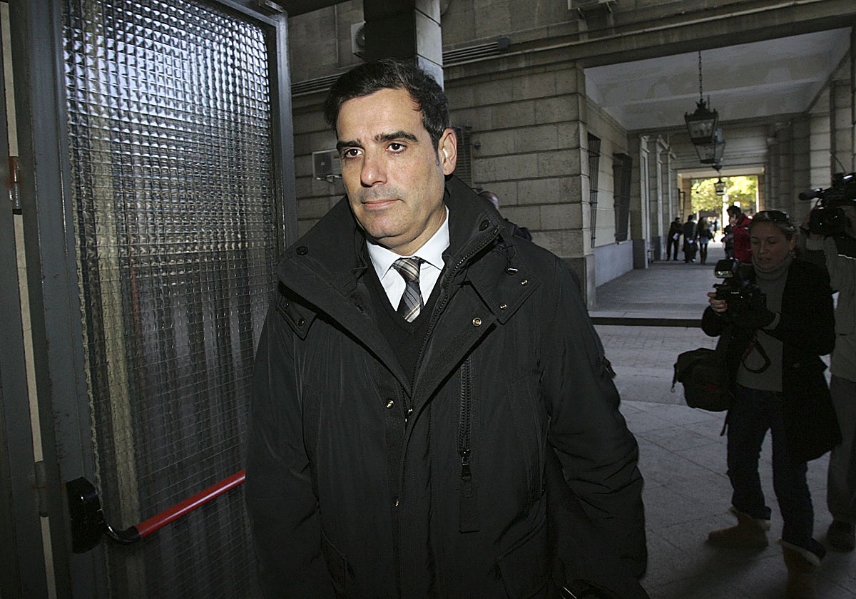 Rafael Pineda, en una imagen de archivo, entrando en los juzgados de Instrucción de Sevilla