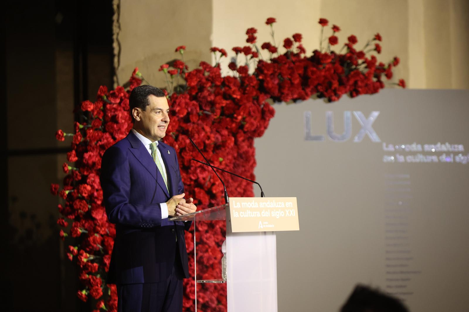 El presidente de la Junta de Andalucía, Juanma Moreno, durante la inauguración
