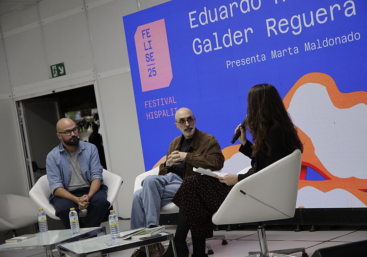 Eduardo Halfon, Galder Reguera y Marta Maldonado durante la charla
