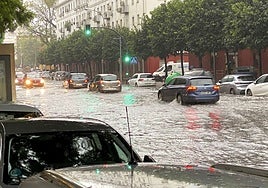 El Gobierno no alertó al Ayuntamiento de la tromba de agua que colapsó Sevilla