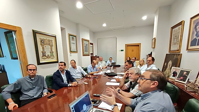 Chisporroteos. Sondeos macarenos