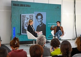 Rodrigo Cortés presenta 'La piedra blanda' en la Feria del Libro de Sevilla: «No busco imponer un mensaje, es un libro abierto a cada lector»