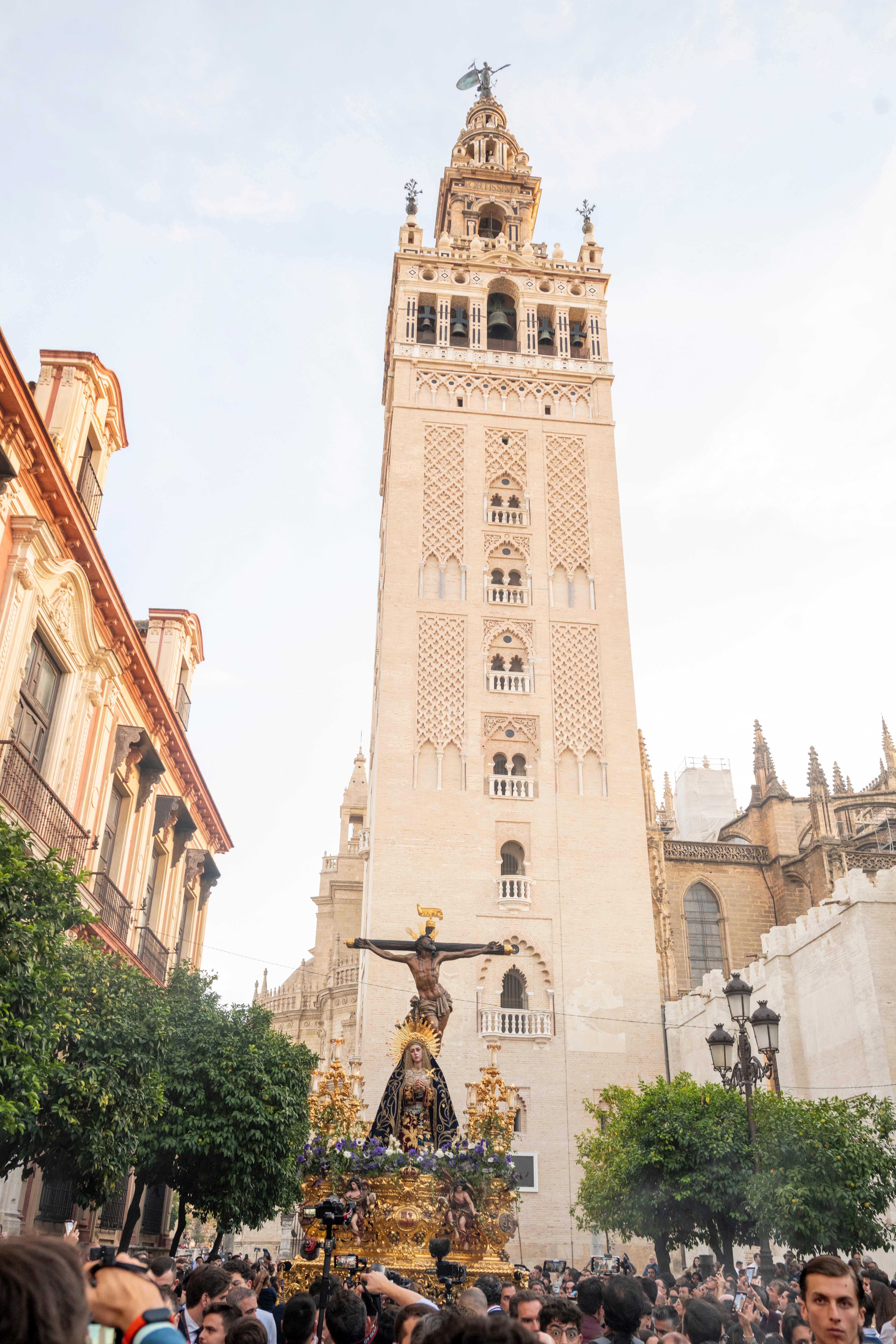 El resumen audiovisual de la procesión extraordinaria de los 450 años del Museo