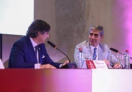 El magistrado Miguel Pasquau destaca el papel de la abogacía para «transformar la realidad bruta» en materia jurídica neta