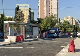 Las obras del tranvibús a Sevilla Este llegan el jueves a la calle Laraña con la segunda fase de los trabajos