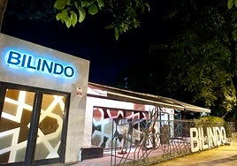 Urbanismo multa con 600 euros a las terrazas Bilindo y Alfonso por usar más veladores de los autorizados