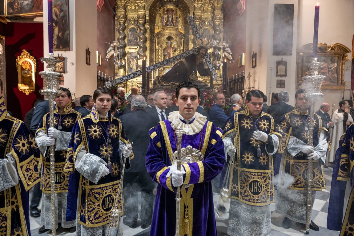 El traslado del Señor de las Penas al Buen Suceso, en imágenes