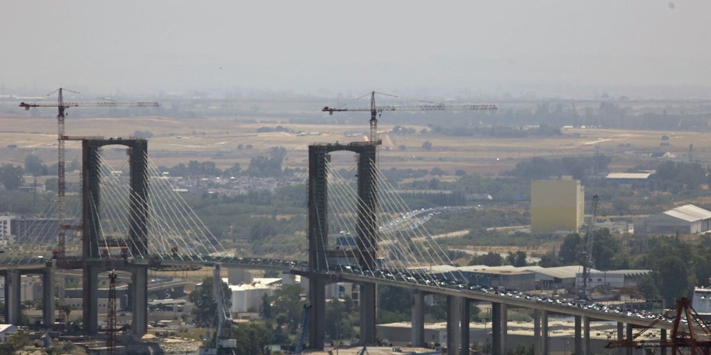 Santos Cerdán colocó a su empresa como subcontrata en la obra del puente de las  mordidas 