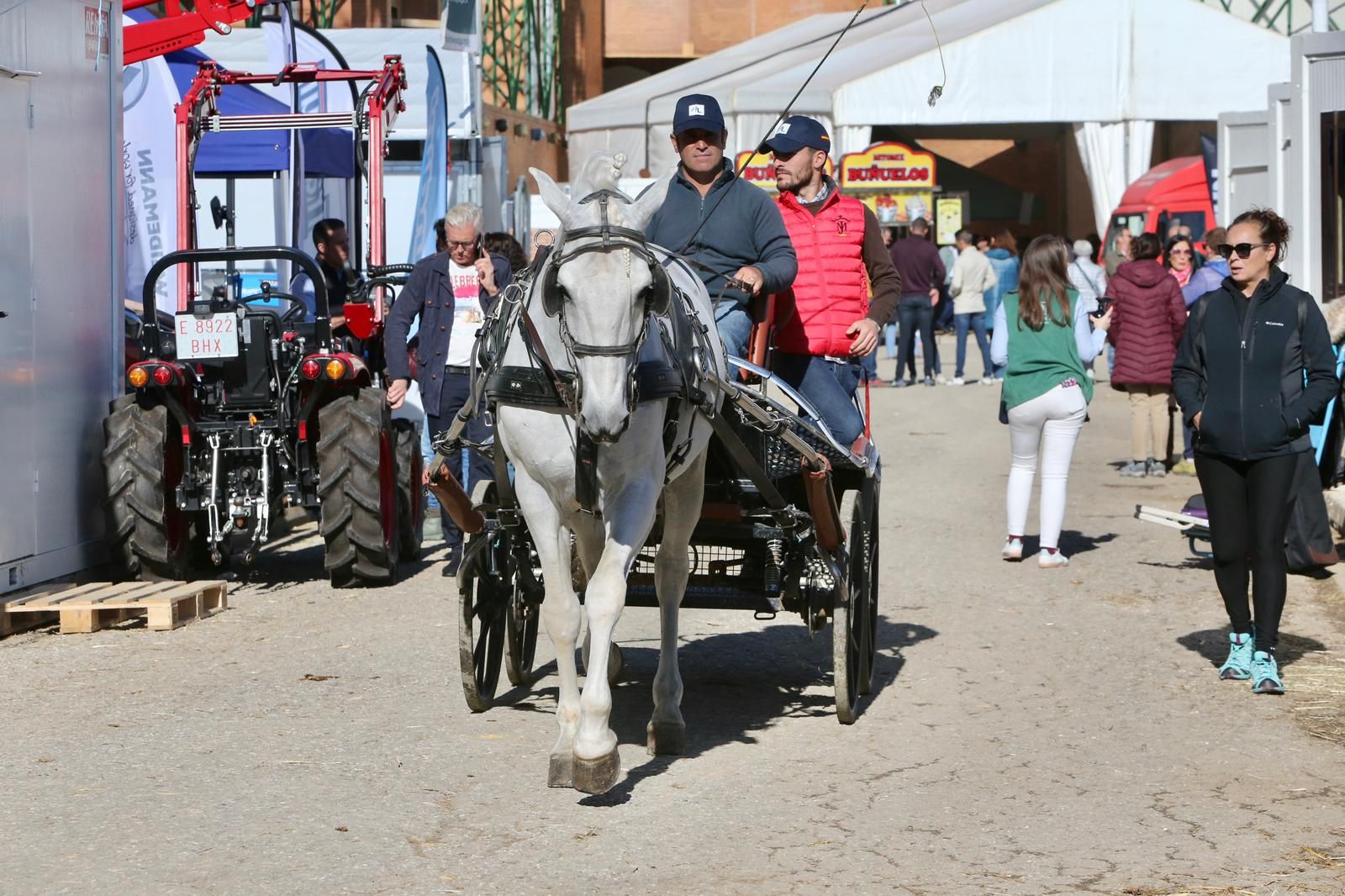 En imágenes: ambiente en el tercer día de Sicab en Fibes