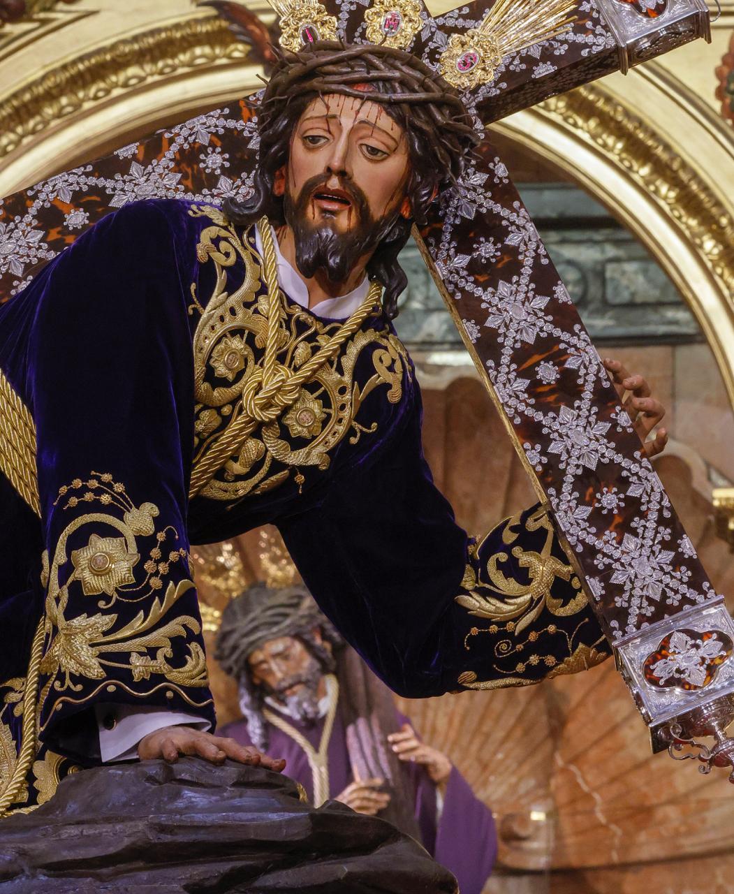 En imágenes, la salida extraordinaria del Señor de las Penas