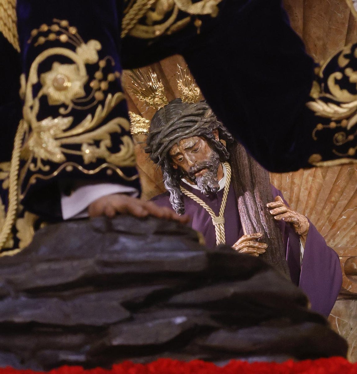 En imágenes, la salida extraordinaria del Señor de las Penas