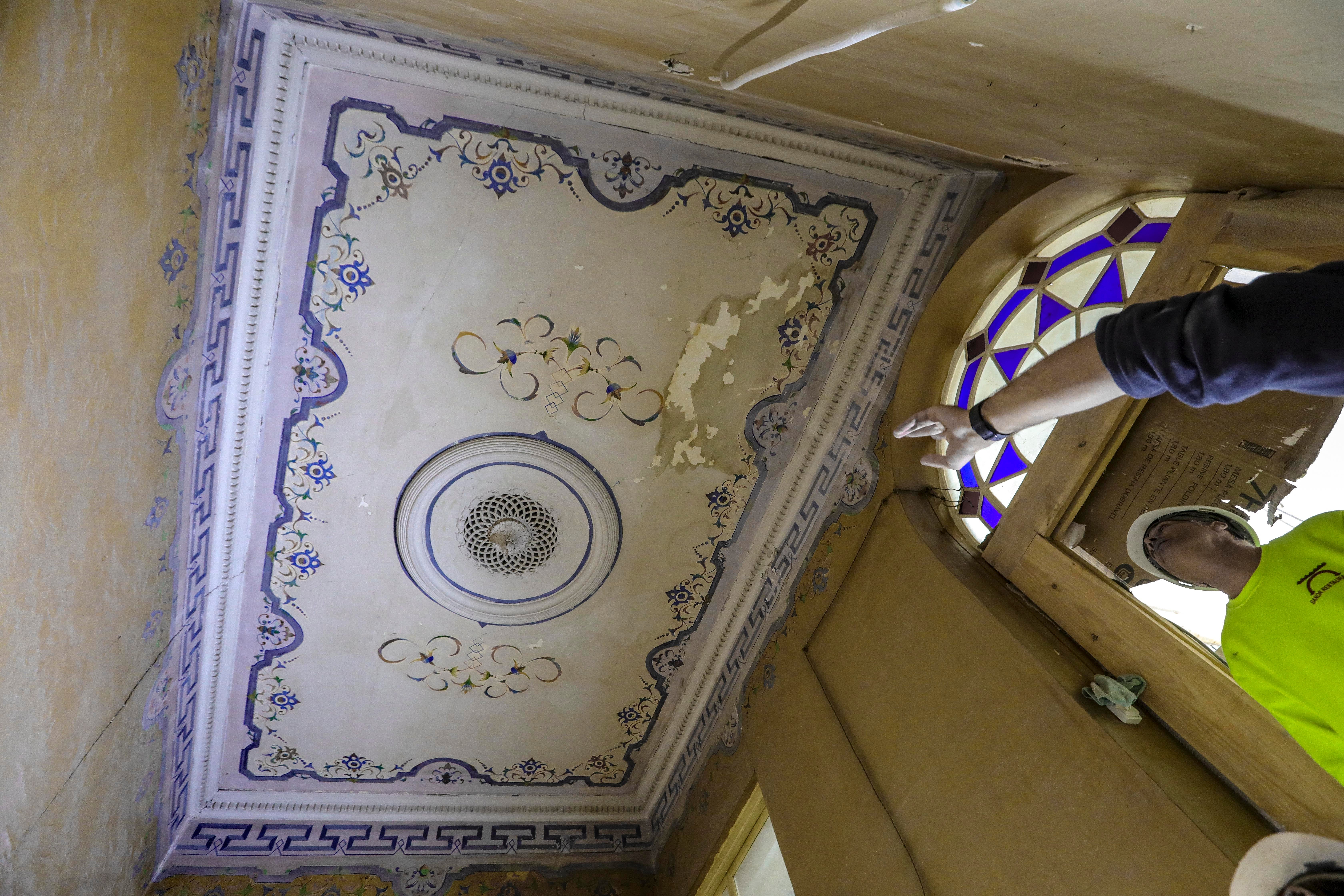 El estado de la obra de la casa Cernuda en Sevilla, en imágenes