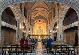 Las cofradías, una salvación para los conventos de Andalucía que cierran sus puertas