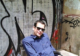 Juan Ramón Biedma:  «Para hacer una novela negra con crítica social no es necesaria una trama llena de matanzas»