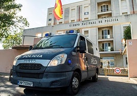 La Policía Nacional usará furgones para los cortes del traslado de los hinchas del Betis ante la falta de agentes locales que regulen el tráfico