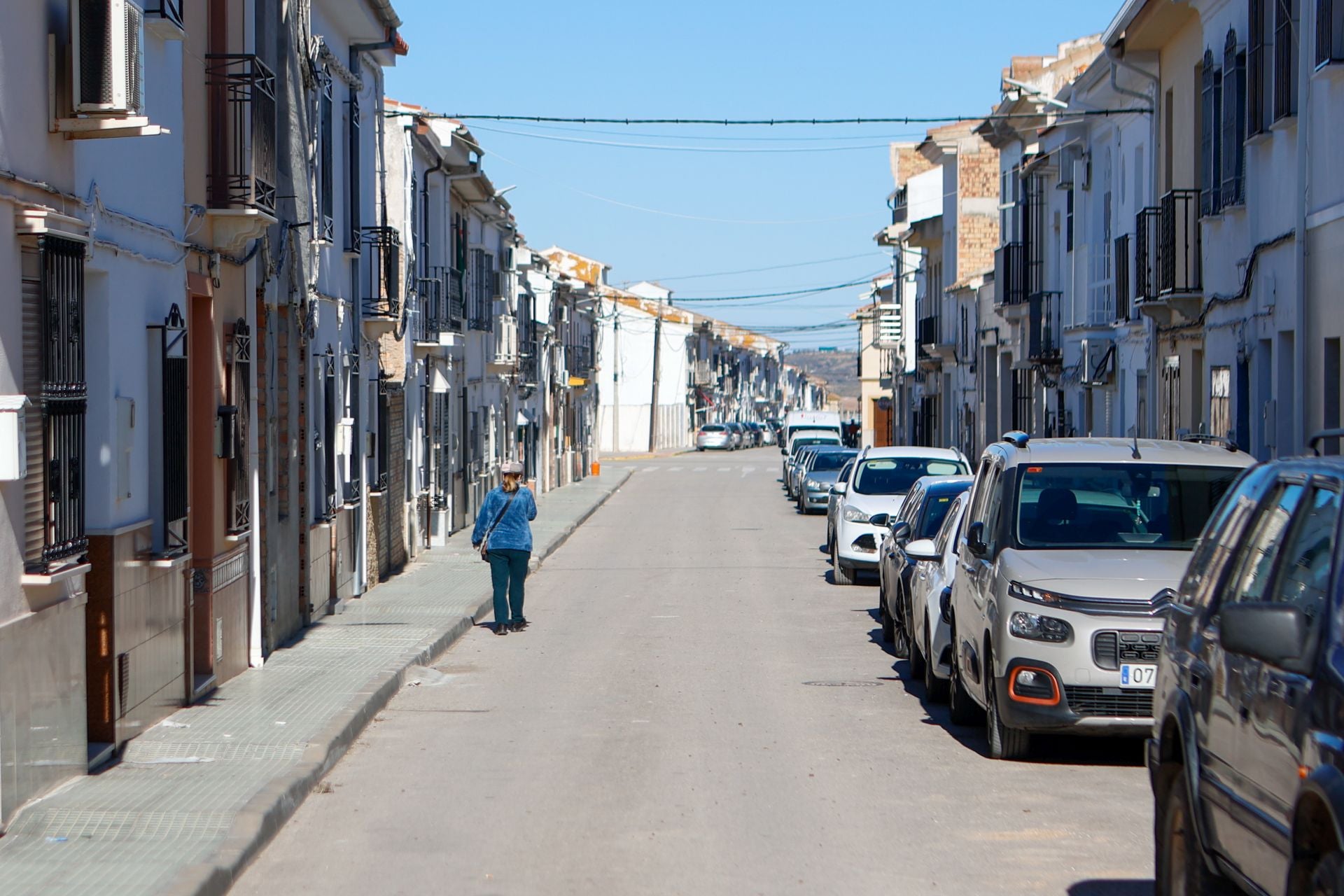 Viaje al pueblo sevillano de Paqui, la mujer de Santos Cerdán, en imágenes