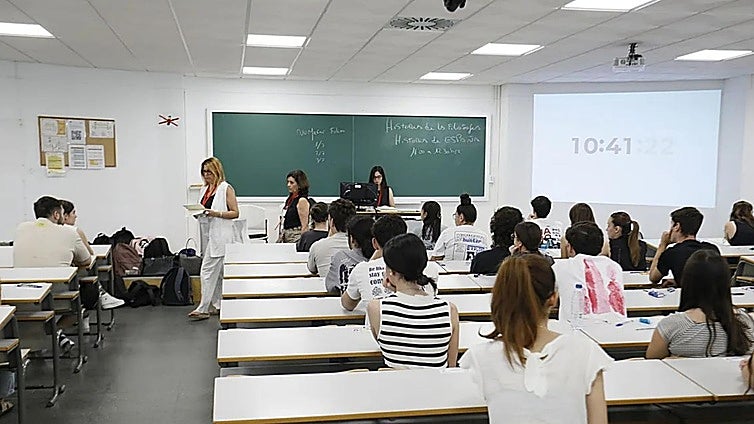 ¿Cuándo empiezan las vacaciones de Navidad en Sevilla? Estas son las fechas de los colegios, institutos y universidades