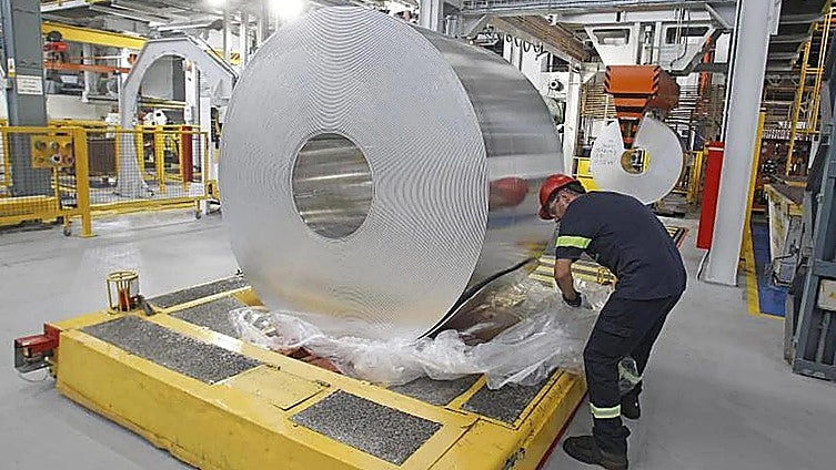 Sevilla cierra un buen mes de noviembre con 4.100 empleos más y 2.240 parados menos