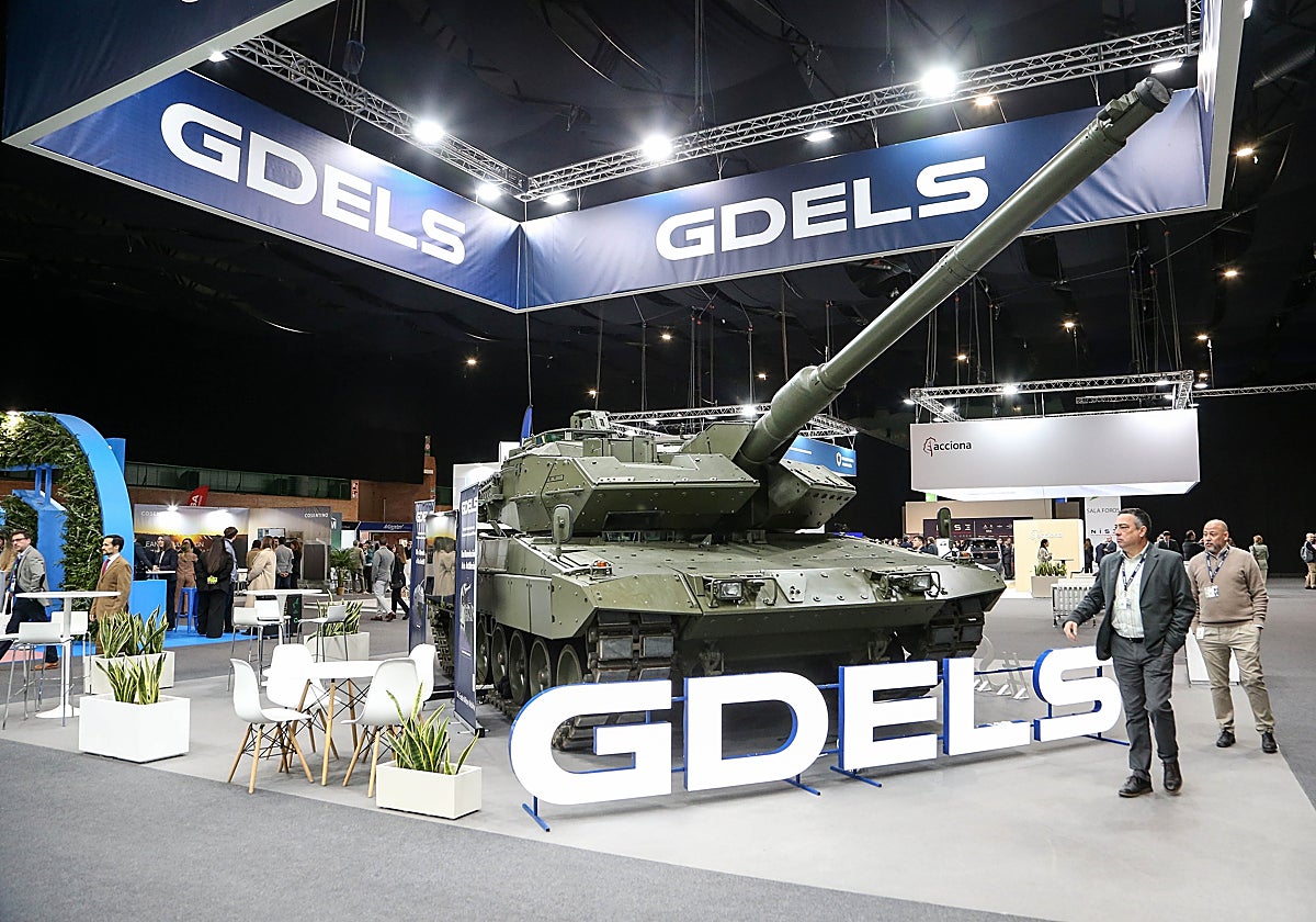 El carro de combate 'Leopard' que Santa Bárbara ha llevado al congreso NISE