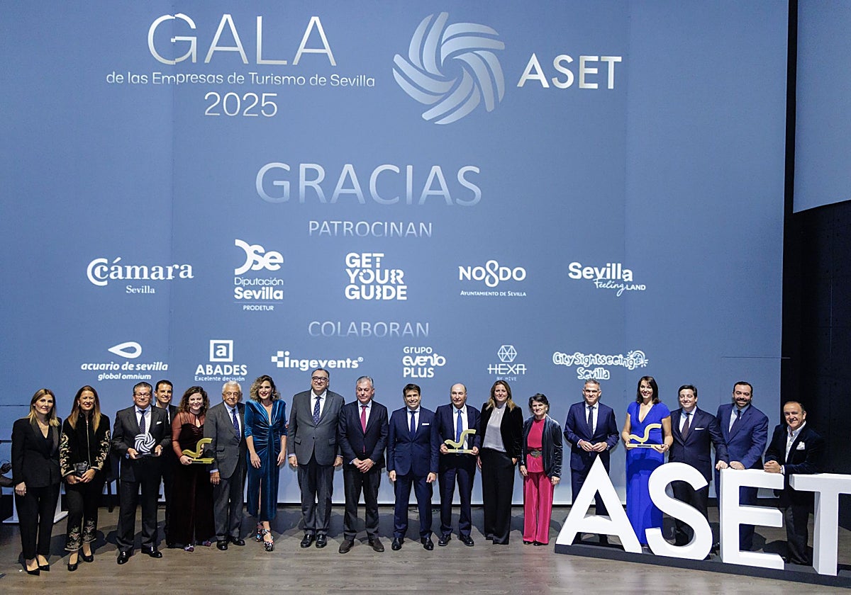 La entrega de premios de la gala del Turismo organizada por la ASET