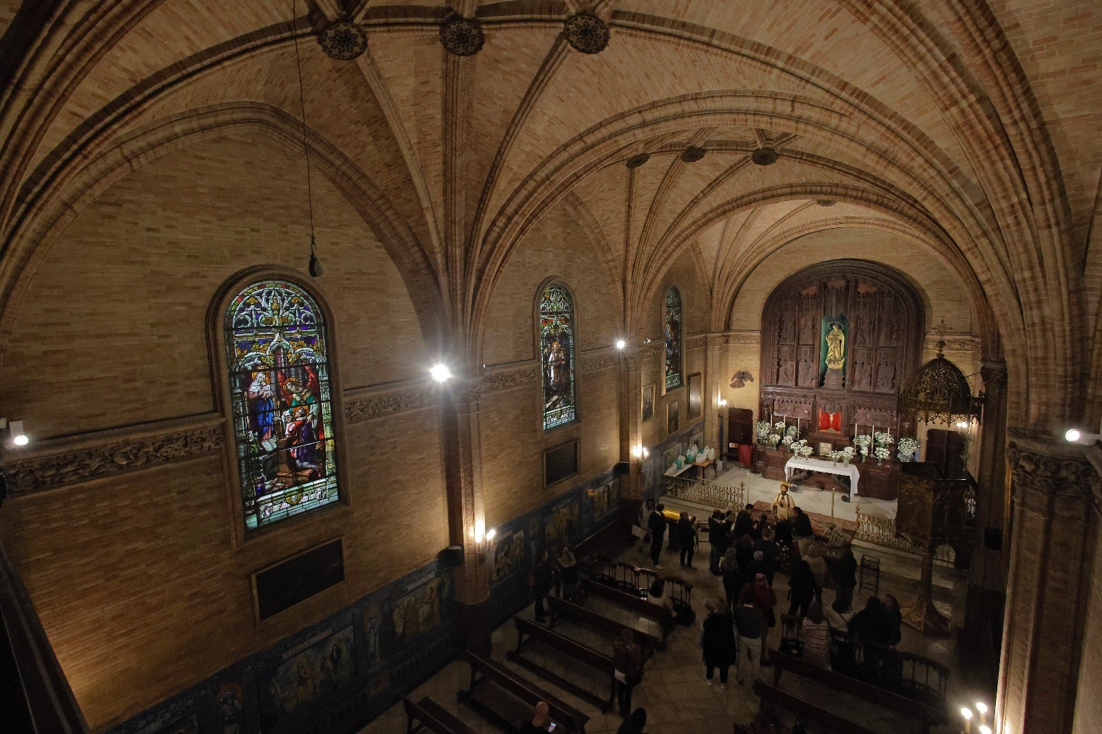 Los Javieres abre la capilla de los Luises de Sevilla para la veneración de San Francisco Javier, en imágenes