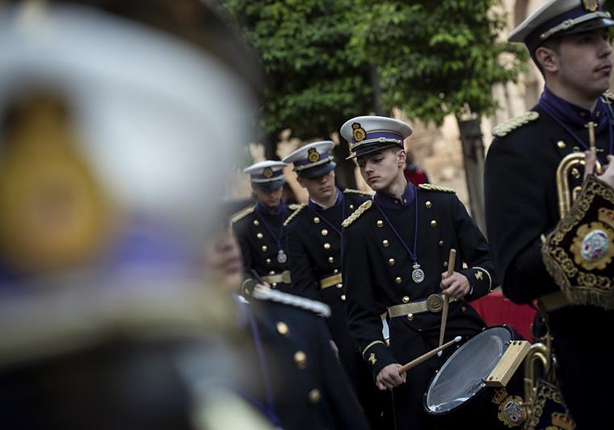 Músicos de la agrupación juvenil de la hermandad de los Gitanos