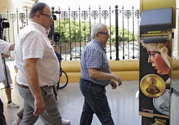 La intrahistoria de la conferencia que quiso dar Arquillo: la Macarena envió hasta cuatro burofaxes