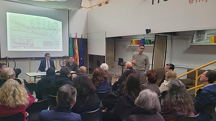 El Ayuntamiento de Sevilla inicia este martes la renovación del saneamiento en la calle Guadalbullón