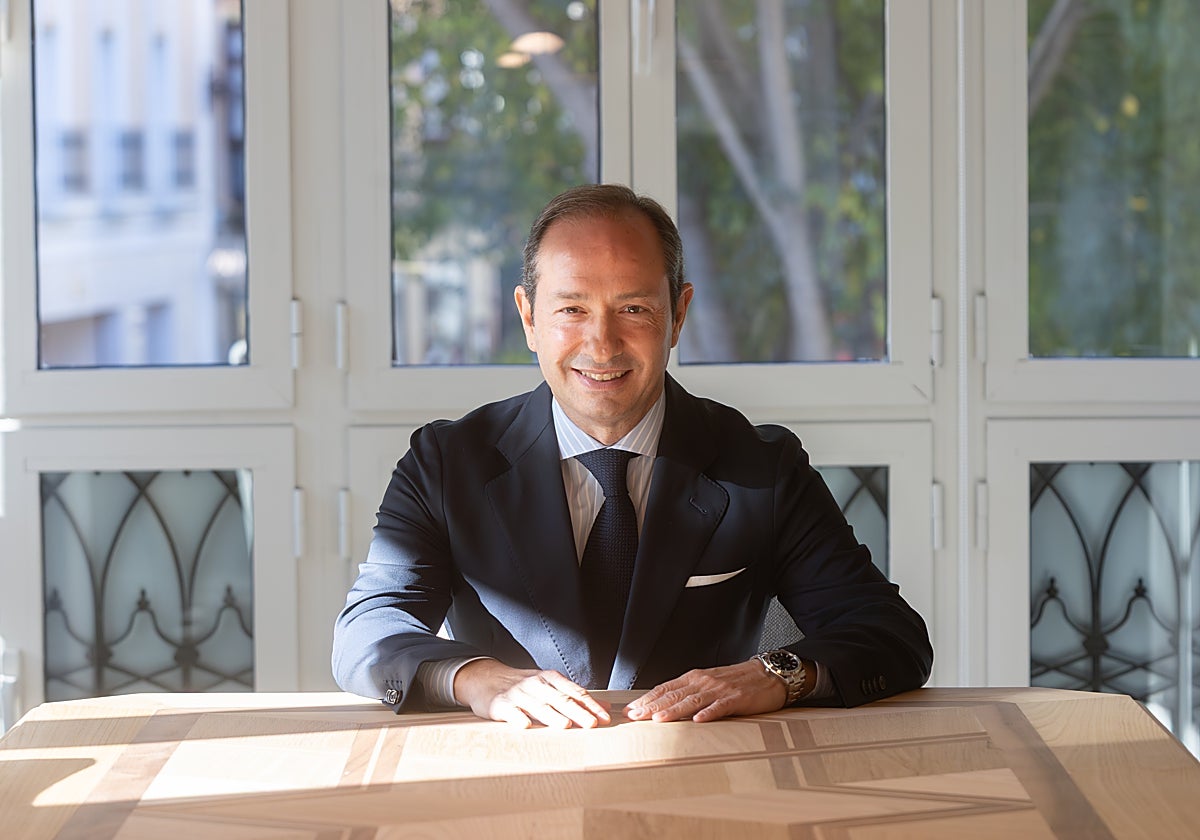 José Luis Vera, fundador y presidente de Grupo GS, en la sede de la firma en La Campana