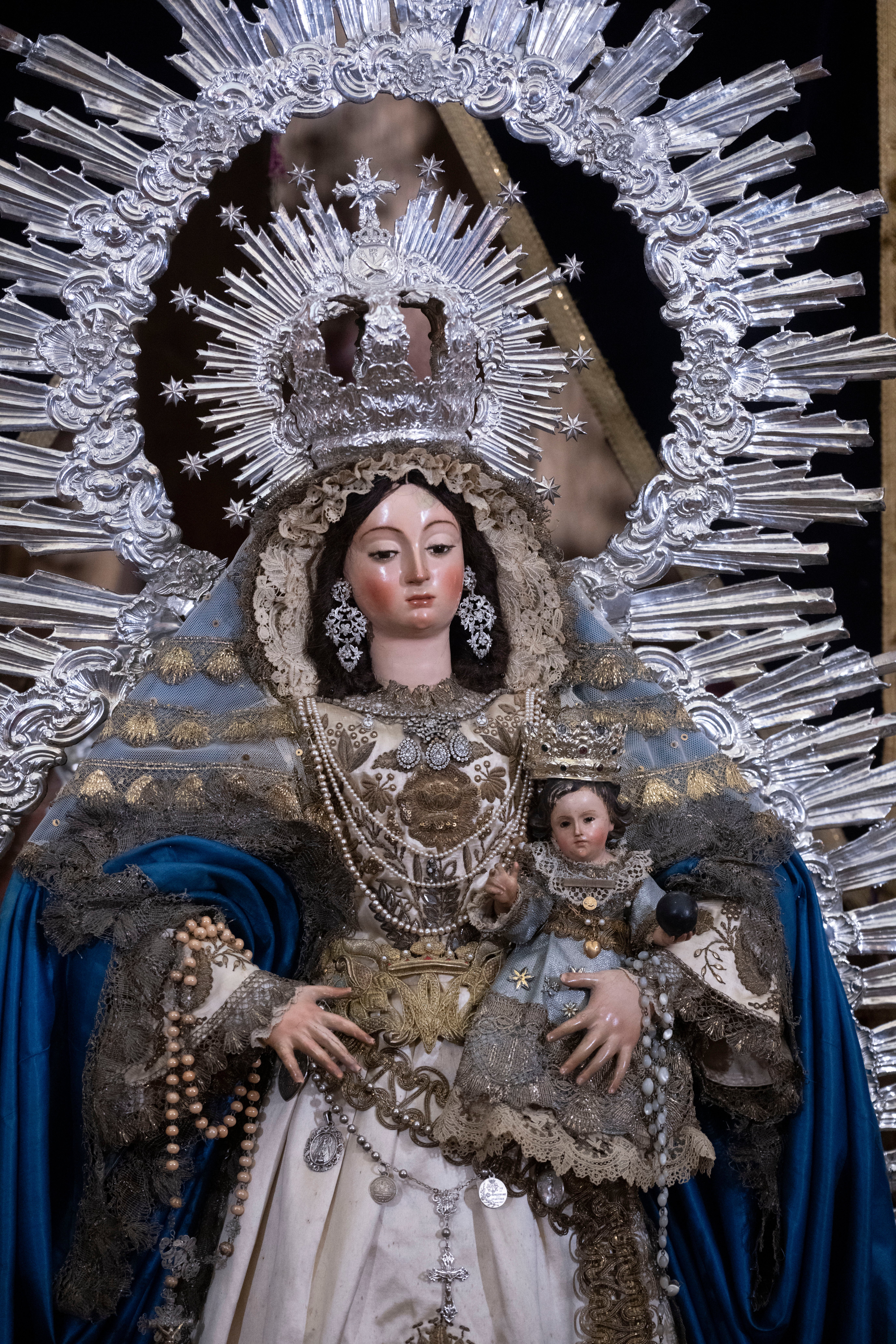Los besamanos de la Inmaculada (III)