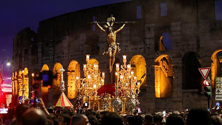 O cachorrinho está de volta ao Coliseu