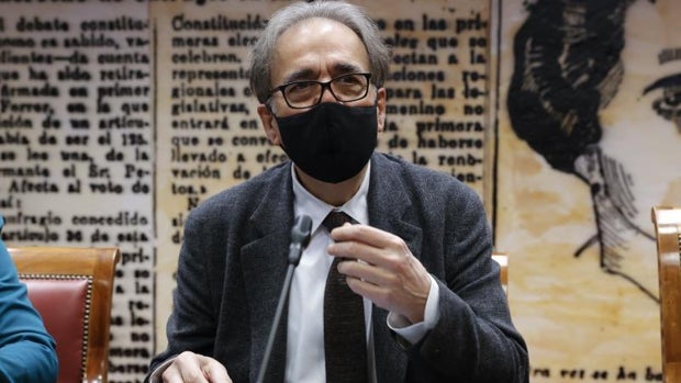 Subirats promete un «grupo de trabajo» para resolver el drama de los psicólogos 