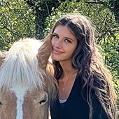 Imagen - «No es culpa de cómo se viste. Nunca fuiste tú quien lo fue a buscar. Si te acosan, el problema está en quien te mira»