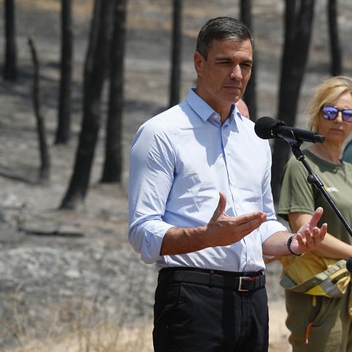 Sánchez presume de gestión mientras arde España y echa toda la culpa a la «emergencia climática del planeta»