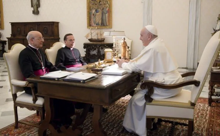 El Papa reforma el  Opus Dei y establece que el prelado no sea obispo para acentuar su carácter carismático