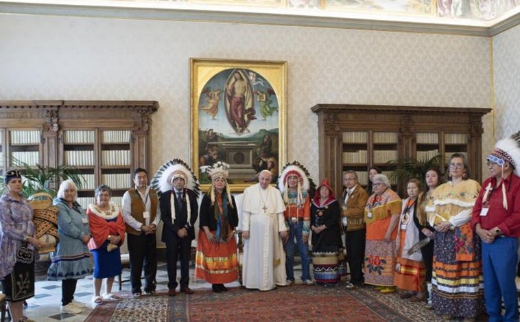 El Papa emprende una «peregrinación penitencial» en Canadá para pedir perdón por el «genocidio cultural»