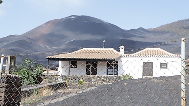 El verano después del volcán: todavía arde la soledad de los palmeros
