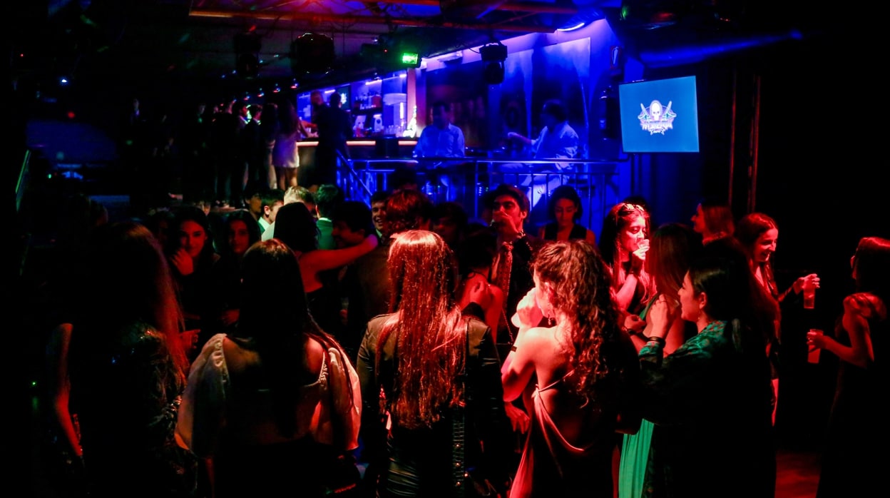 Pinchazos en discotecas: qué está pasando y cómo actuar en caso de sospechas