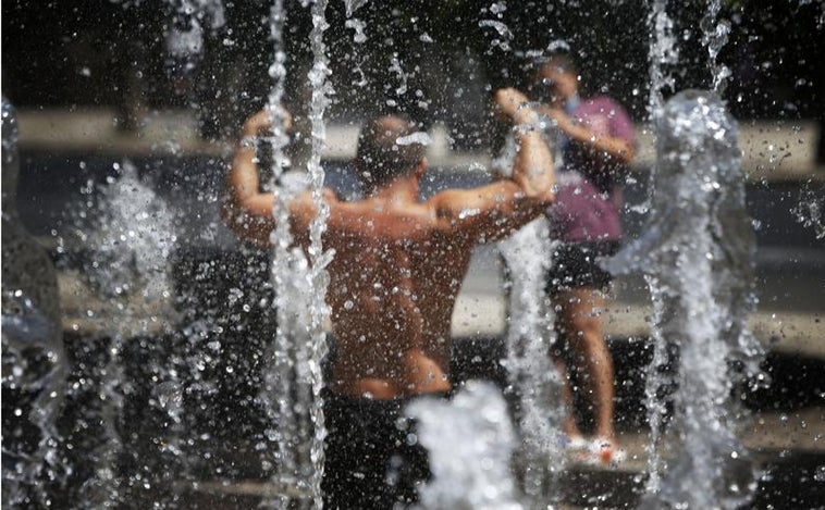 Tormentas, lluvias y altas temperaturas ponen este sábado en riesgo a 31 provincias