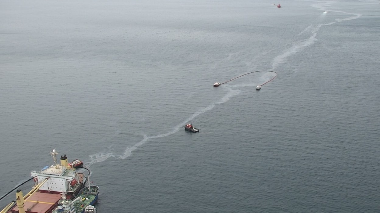 23 millones de toneladas de metano a la atmósfera: el accidente del buque en el Estrecho pudo ser mucho peor