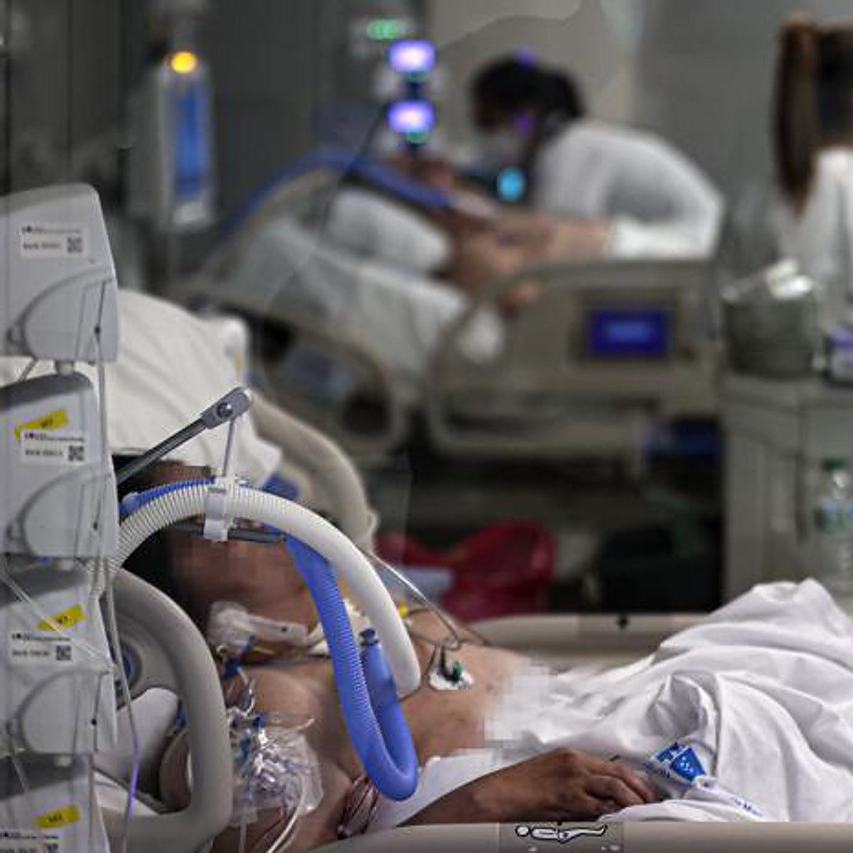 La sanidad privada ve un ataque ideológico en el veto a los conciertos que quiere imponer Darias