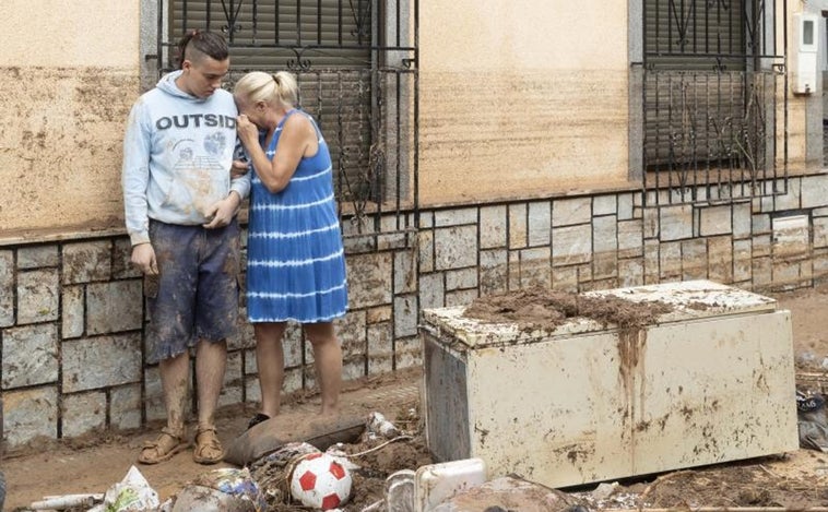 Una riada mortal asola las calles de Javalí Viejo, en Murcia