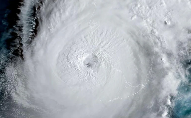 Vientos de 240 km/h y marejadas de cinco metros: por qué es tan peligroso el huracán Ian que amenaza Florida