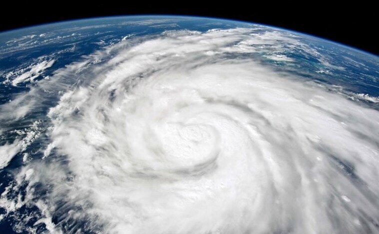 Orlene crece a huracán de categoría 4 rumbo a las costas del Pacífico de México