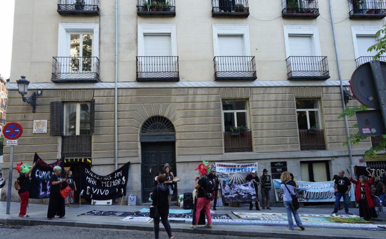 Concentración el pasado mes frente al Senado en defensa del mar Menor