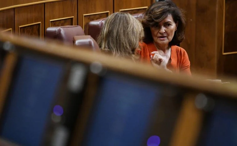 Un documento del PSOE pide purgar a las feministas críticas con la ley Trans