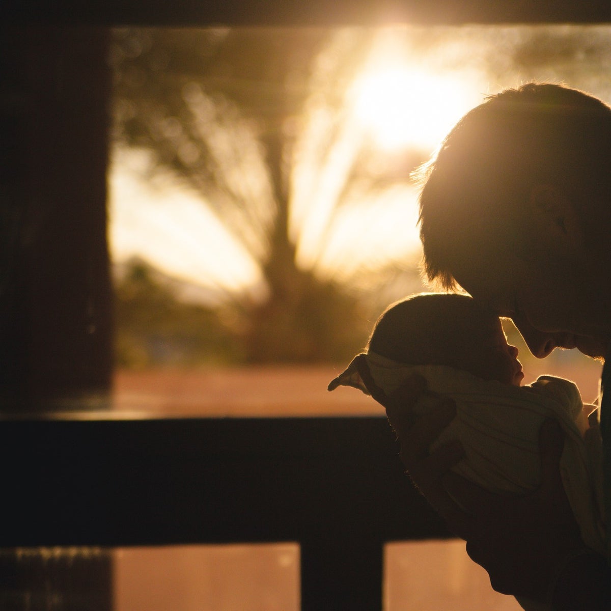 Nuevo permiso de paternidad: en qué consiste, duración y quién puede solicitarlo