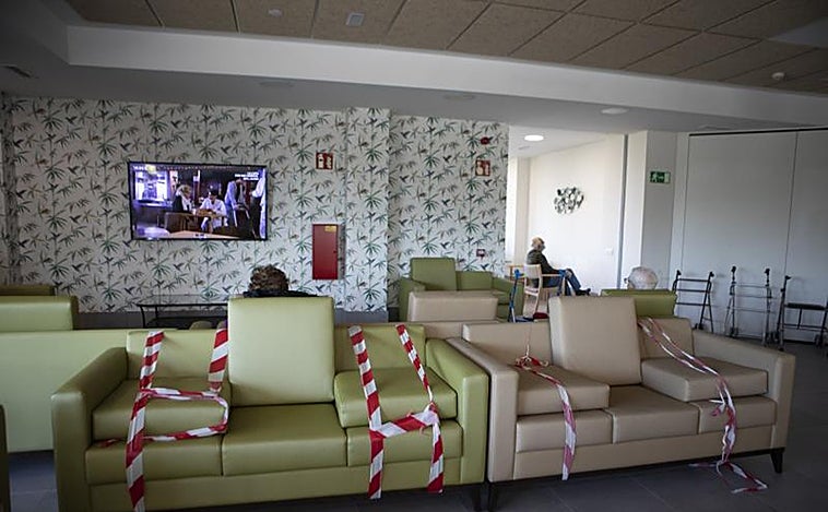 La Fiscalía ordena oír a  los familiares de los fallecidos en residencias por Covid en todas las investigaciones