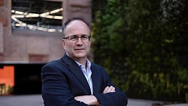 Emilio García-Ruiz, director del 'San Francisco Chronicle': «La promesa de internet ha sido un fraude»